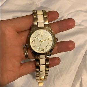 Cream and gold link watch